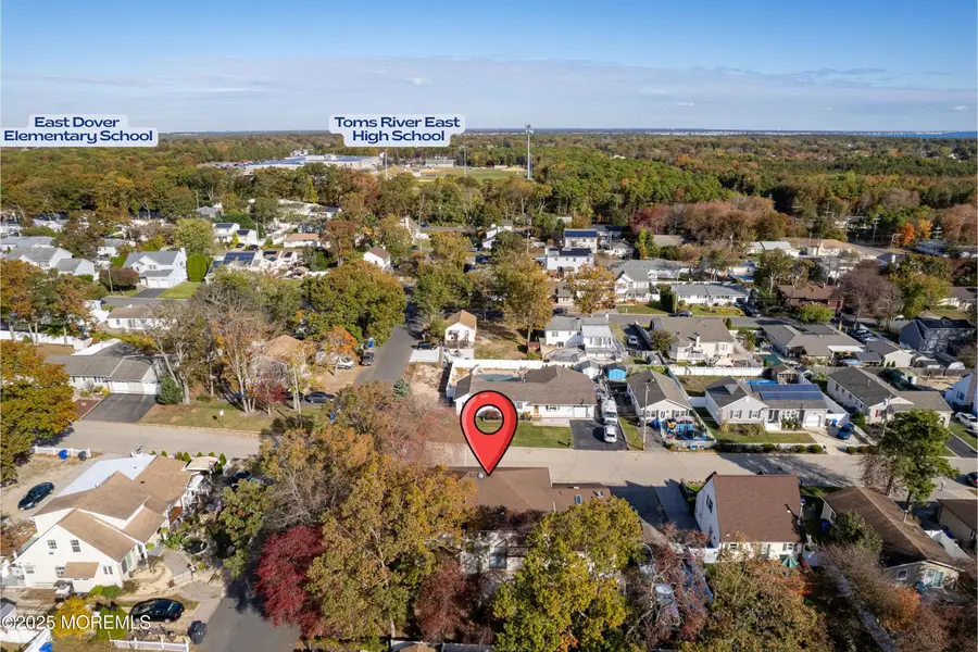 2003 Teakwood Road, Toms River, NJ 08753 - Image #3