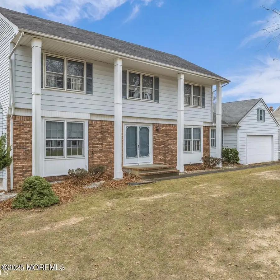 17 Terry Lane, Middletown, NJ 07748 - Image #3