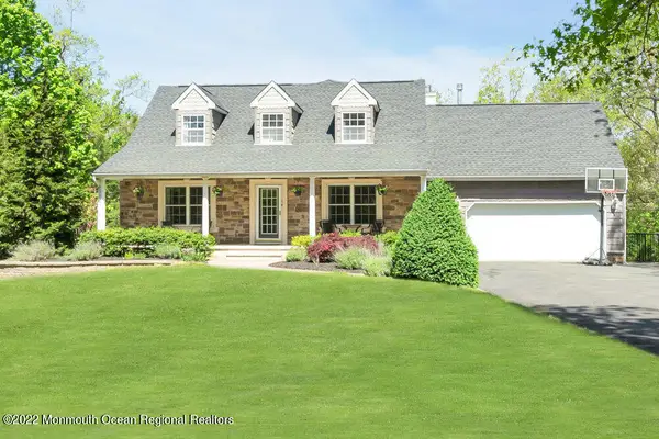 614 Oakwood Avenue, Jackson, NJ 08527