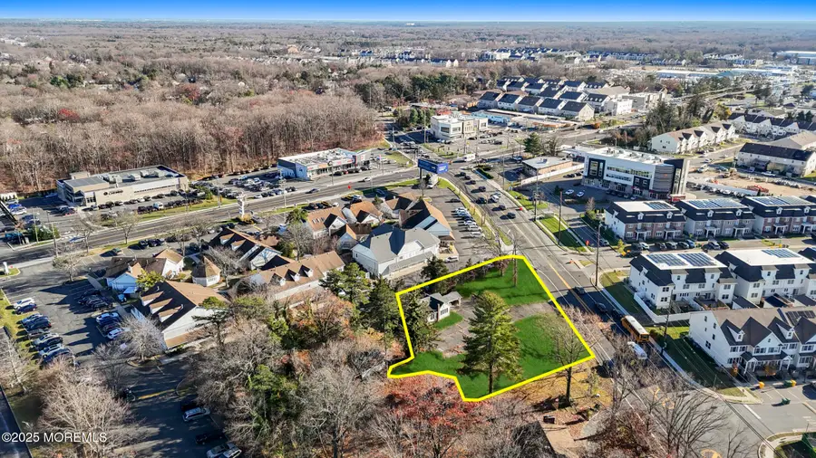 37 Cross Street, Lakewood, NJ 08701 - Image #3