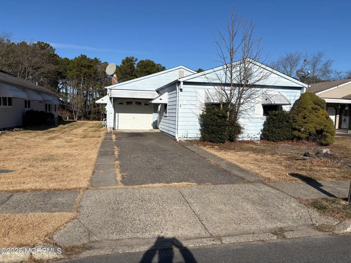 55 Selkirk Avenue, Toms River, NJ 08757 - Image #1