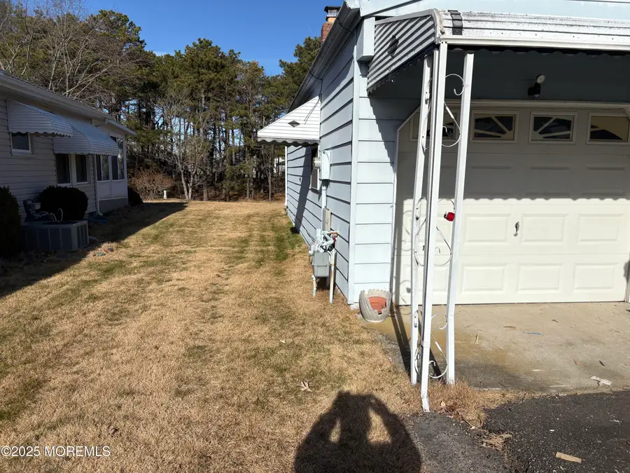 55 Selkirk Avenue, Toms River, NJ 08757 - Image #3