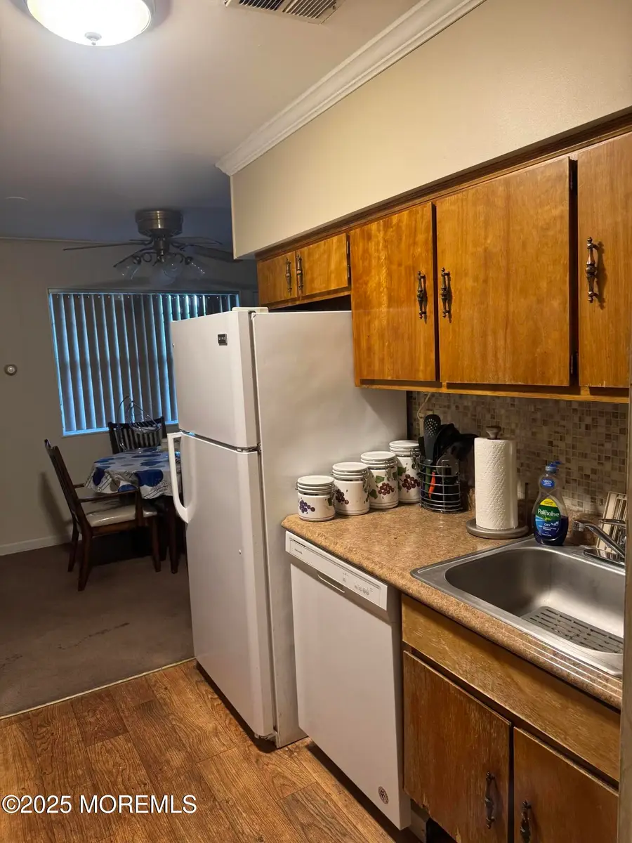9 Valery Road #651, Matawan, NJ 07747 - Image #3