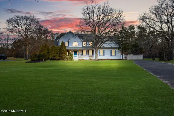 73 Porter Road, Howell, NJ 07731