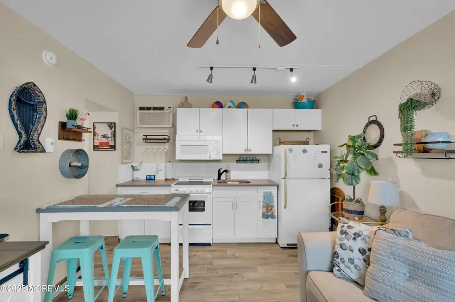1515 Boulevard #24, Seaside Heights, NJ 08751 - Image #2