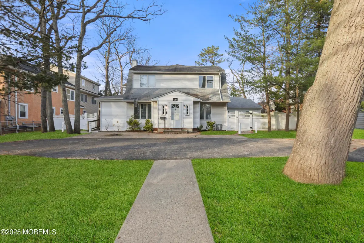 637 6th Street, Lakewood, NJ 08701 - Image #1