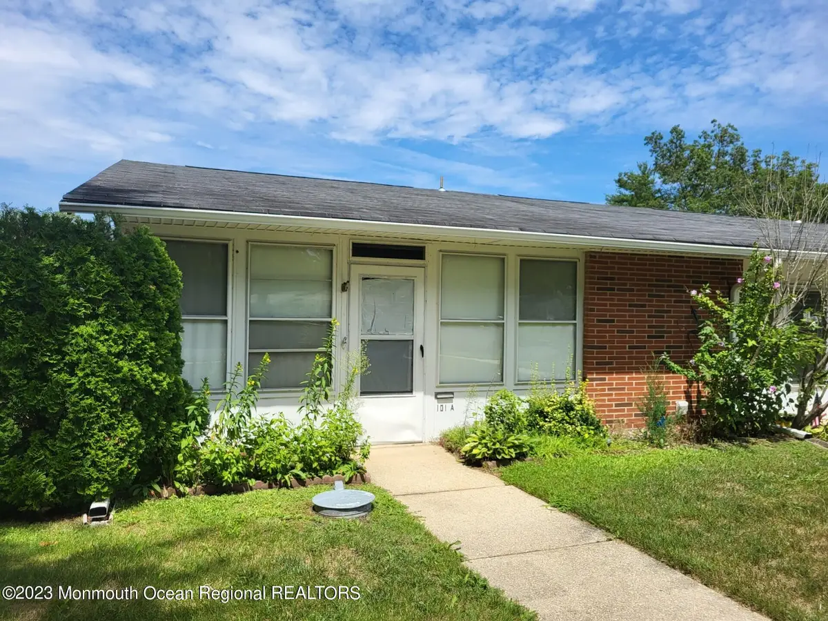 101 Edinburgh Lane #A, Lakewood, NJ 08701 - Image #1