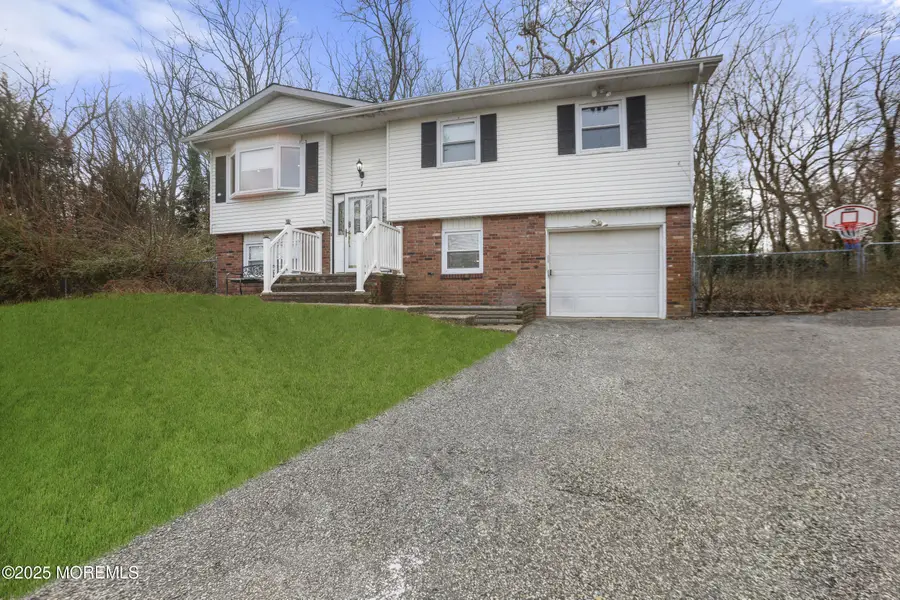 7 Citadel Court, Jackson, NJ 08527 - Image #2