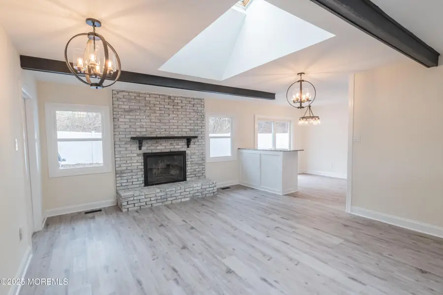 42 Livingston Lane, Manalapan Township, NJ 07726 - Image #2