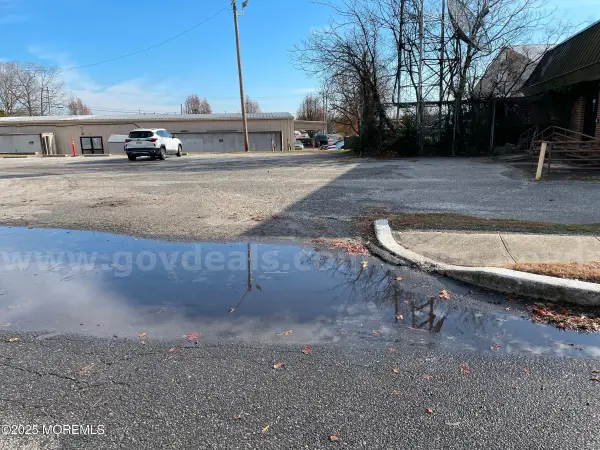 7 Gifford Road, Little Egg Harbor, NJ 08087