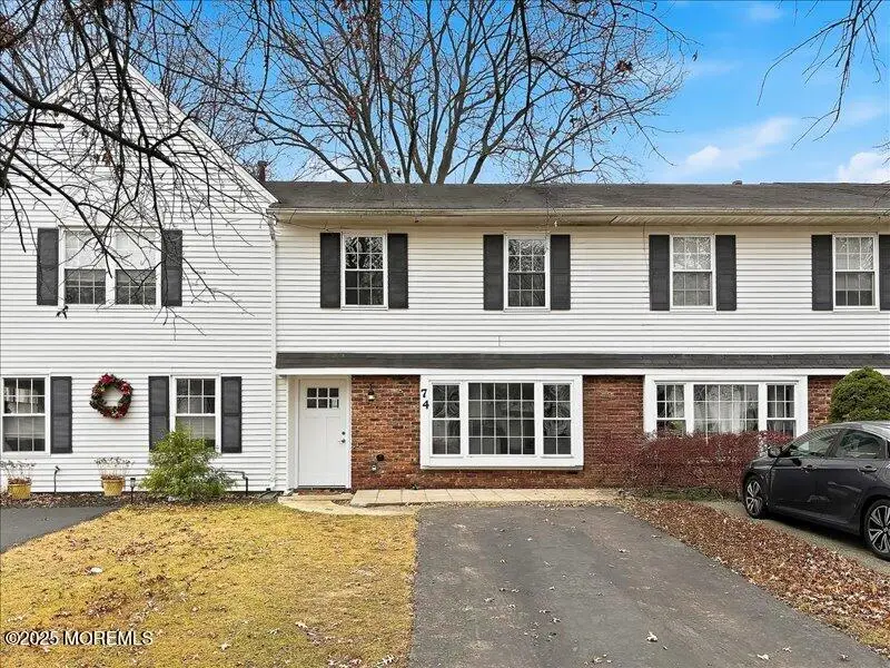 74 Fieldcrest Way, Hazlet, NJ 07730 - Image #2