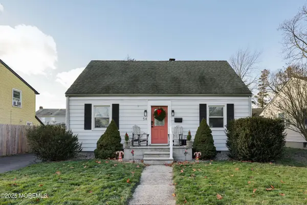 54 Chingarora Avenue, Keyport, NJ 07735