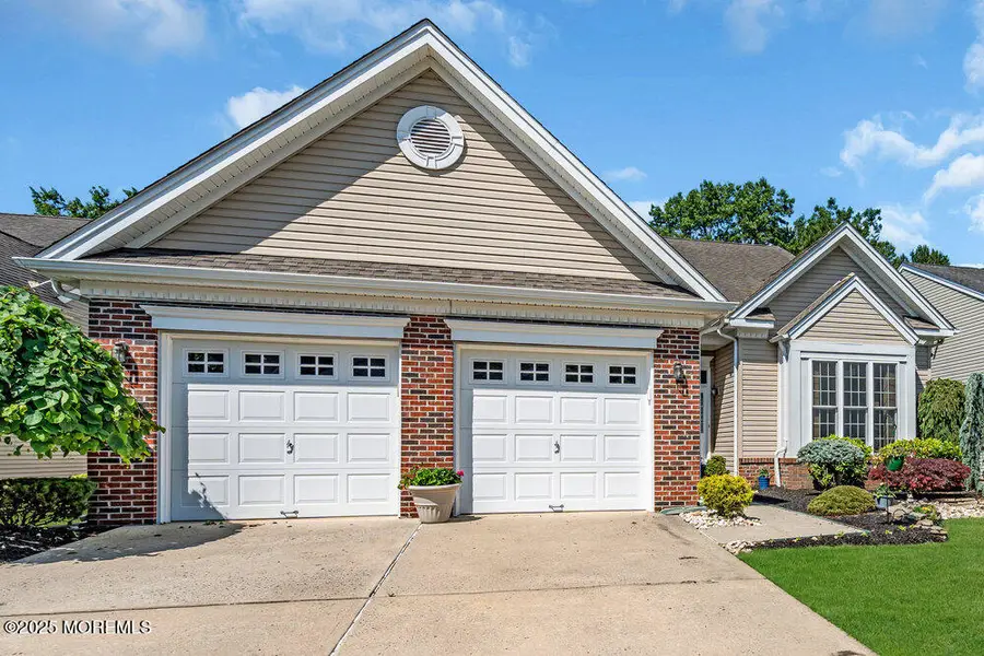 24 Oakmont Lane, Jackson, NJ 08527 - Image #3