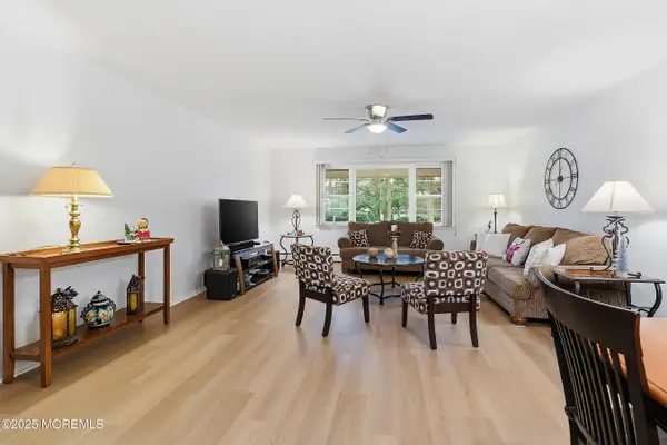 1111 Waterberry Court, Toms River, NJ 08757