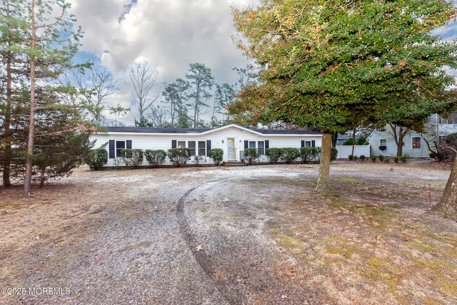 28 Abbie Drive, Little Egg Harbor Township, NJ 08087 - Image #3