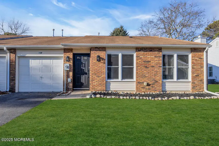 108 Petty Place #2, Lakewood, NJ 08701 - Image #2