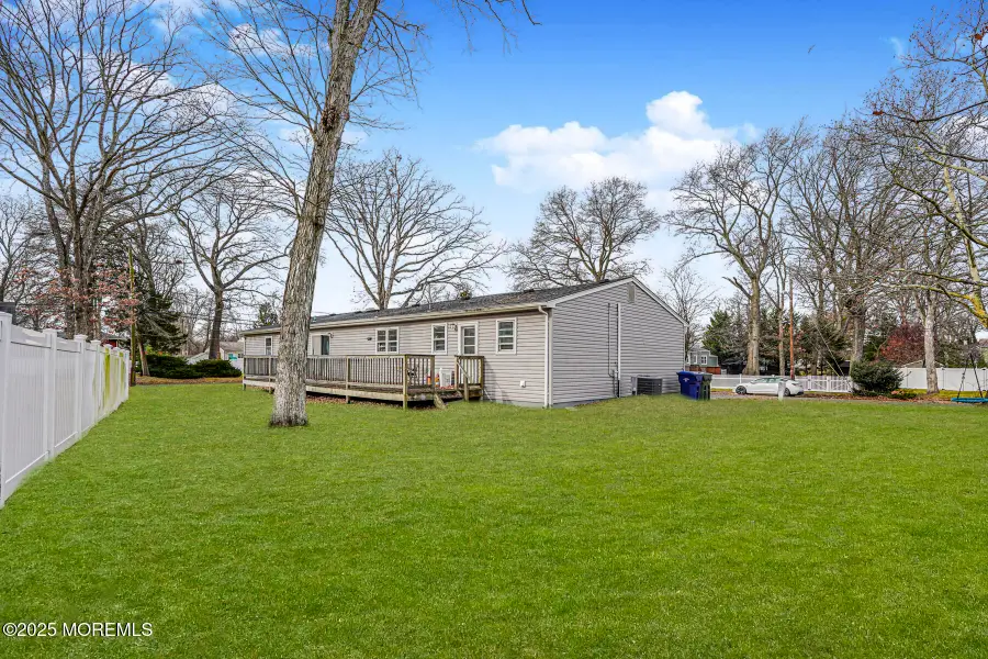 606 Alma Place, Oakhurst, NJ 07755 - Image #3