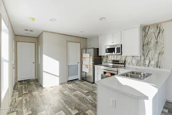 20 Marcia Memorial Circle, Jackson, NJ 08527