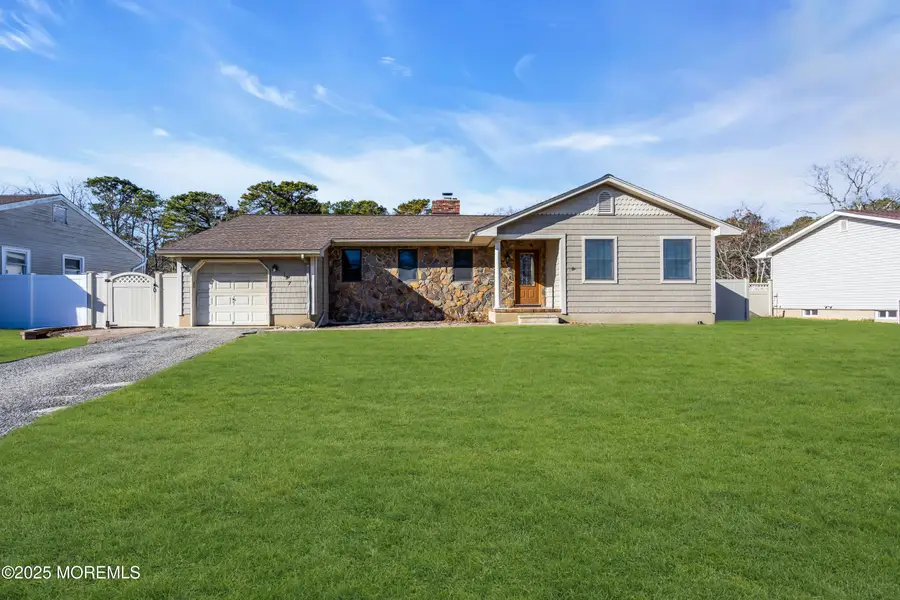 127 Mello Lane, Toms River, NJ 08753 - Image #2