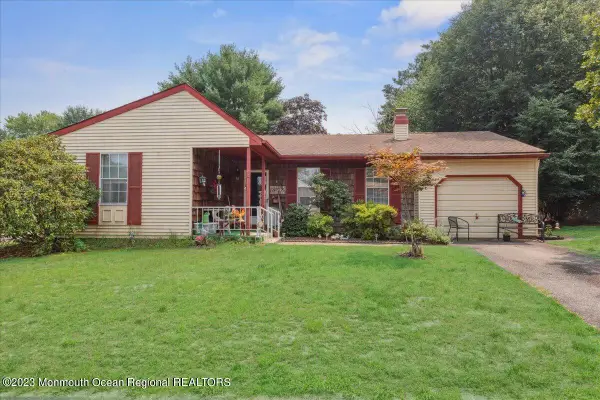 58 Milford Avenue, Manchester, NJ 08759