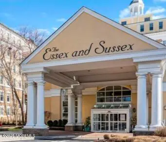 700 Ocean Avenue #128, Spring Lake, NJ 07762