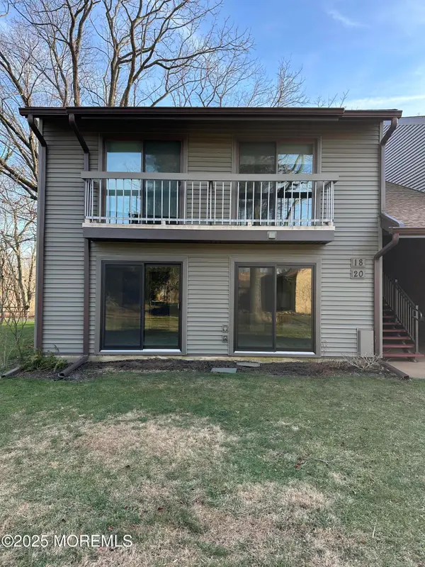 20 Danbury Court, Red Bank, NJ 07701