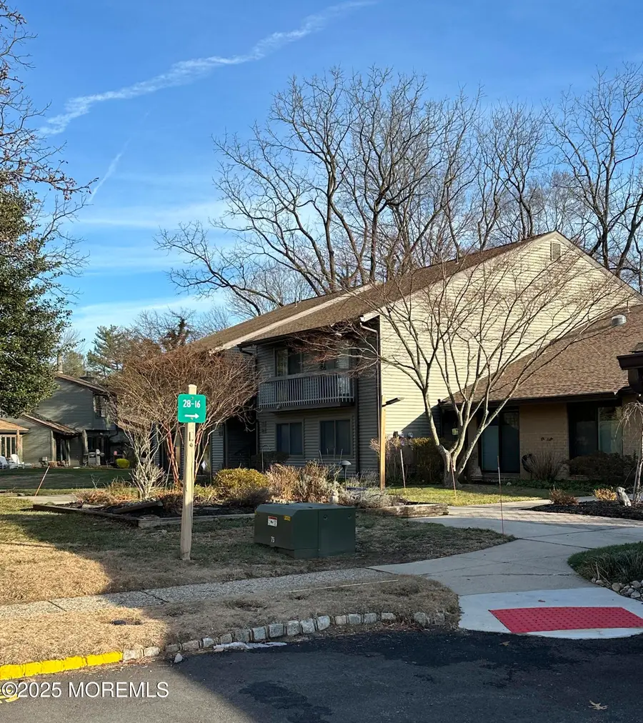 20 Danbury Court, Red Bank, NJ 07701 - #2