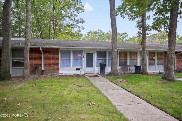 139B Farrington Court #B, Lakewood, NJ 08701