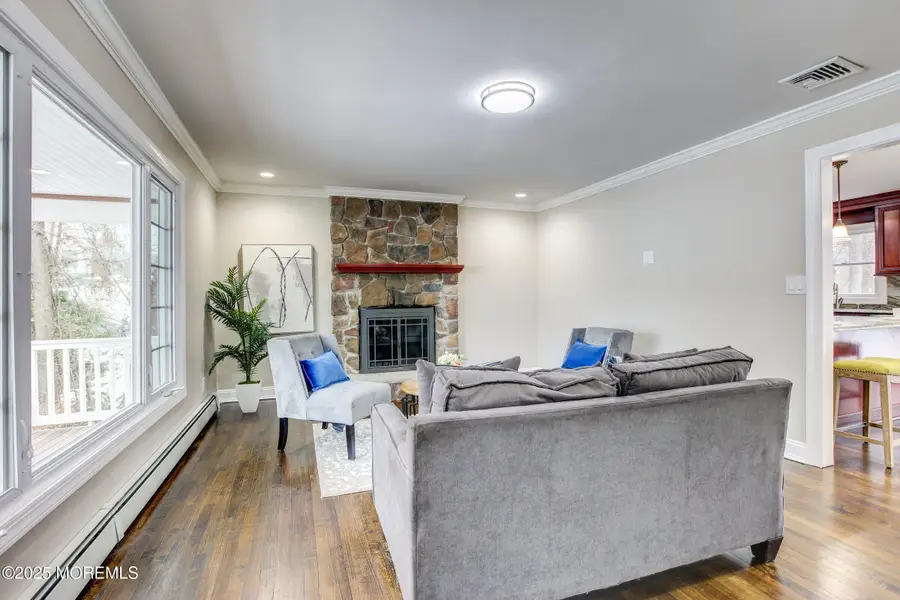 119 East Road, Belford, NJ 07718 - Image #2