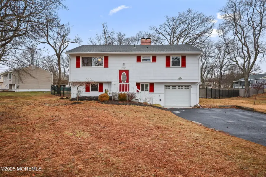 134 Darien Road, Howell, NJ 07731 - Image #2