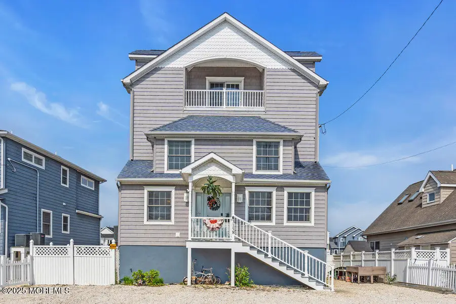 3158 Windsor Avenue, Toms River, NJ 08753 - #3