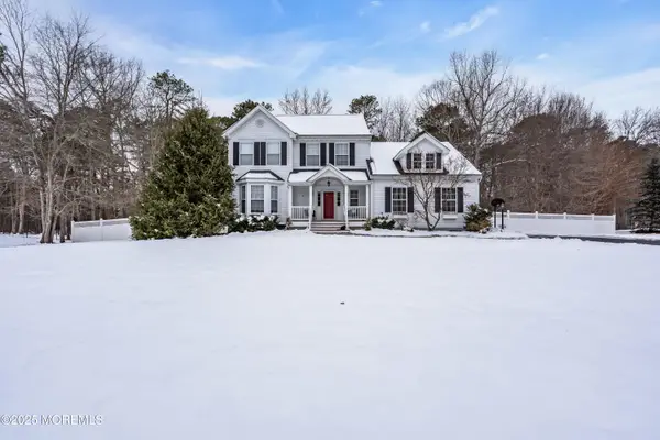 20 Goldfinch Road, Jackson, NJ 08527