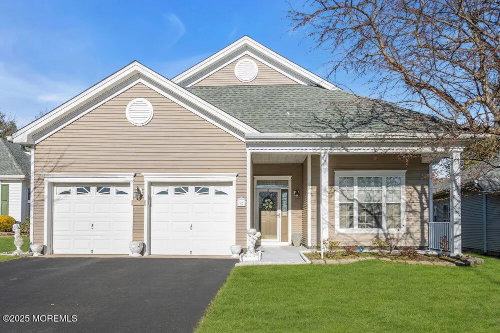 26 Gardenways Court, Lakewood, NJ 08701 - Image #1