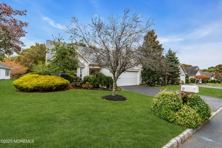 27 Strawberry Lane, Lakewood, NJ 08701 - Image #3