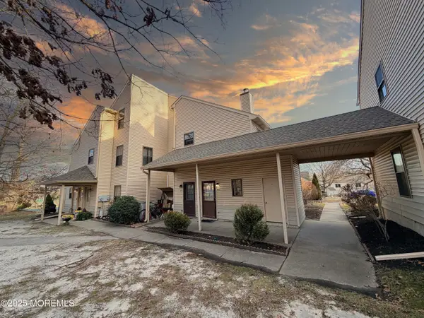 804 Ivy Court, Jackson, NJ 08527