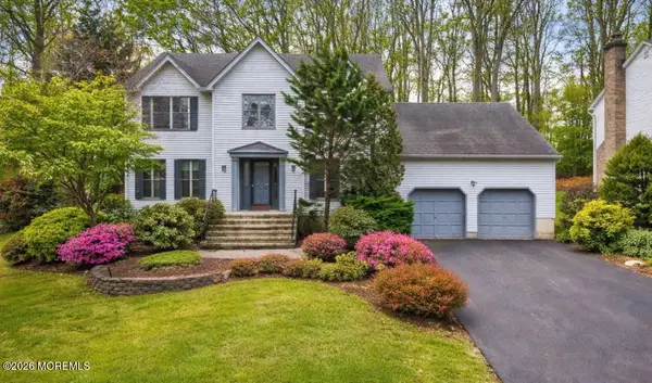 25 Cherokee Road, East Brunswick, NJ 08816