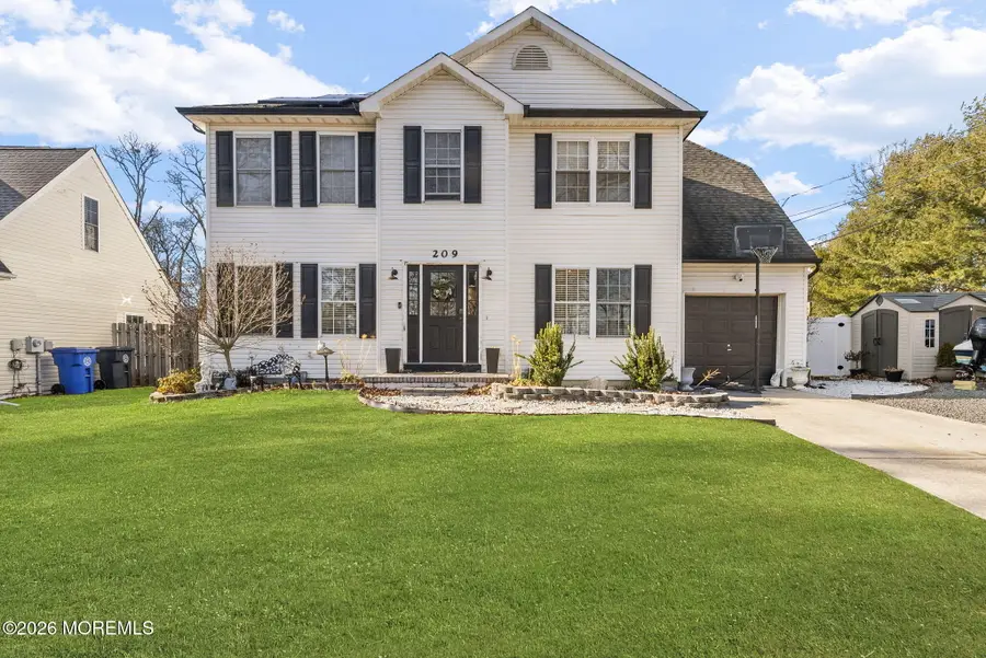 209 Gilford Avenue, Island Heights, NJ 08732 - Image #3