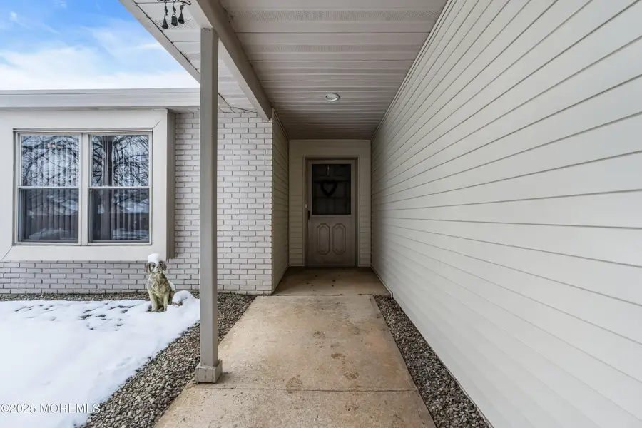 5 Oriel Way, Marlboro, NJ 07746 - Image #2