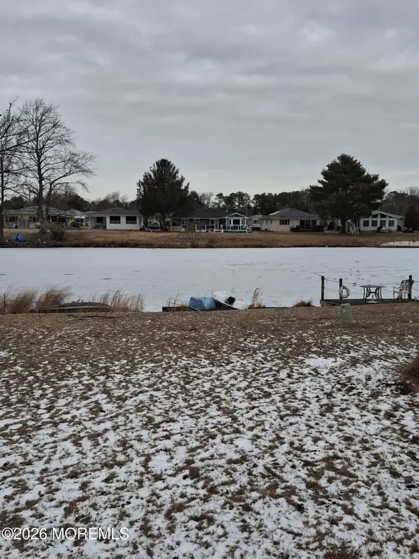 300 Harrington Drive, Toms River, NJ 08757