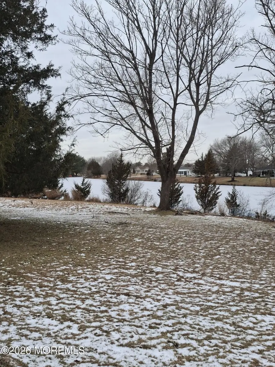 300 Harrington Drive, Toms River, NJ 08757 - Image #2