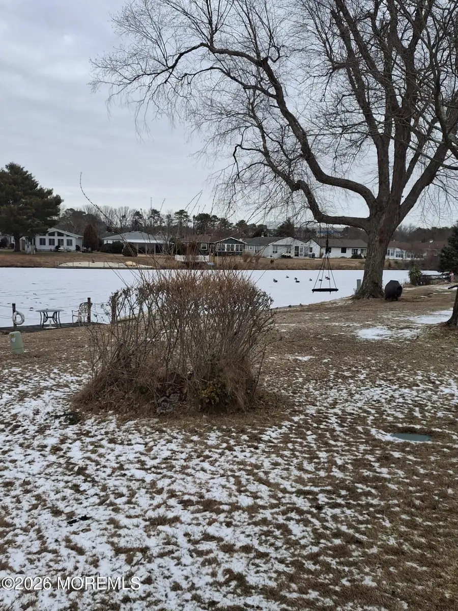 300 Harrington Drive, Toms River, NJ 08757 - Image #3