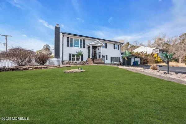 19 Beacon Street, Jackson, NJ 08527