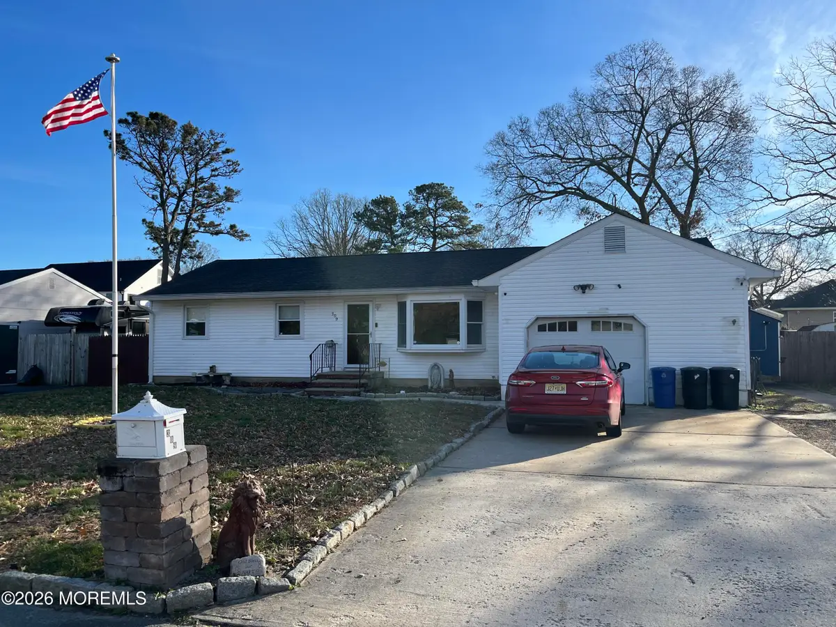 309 Lawrence Drive, Lanoka Harbor, NJ 08734 - Image #1