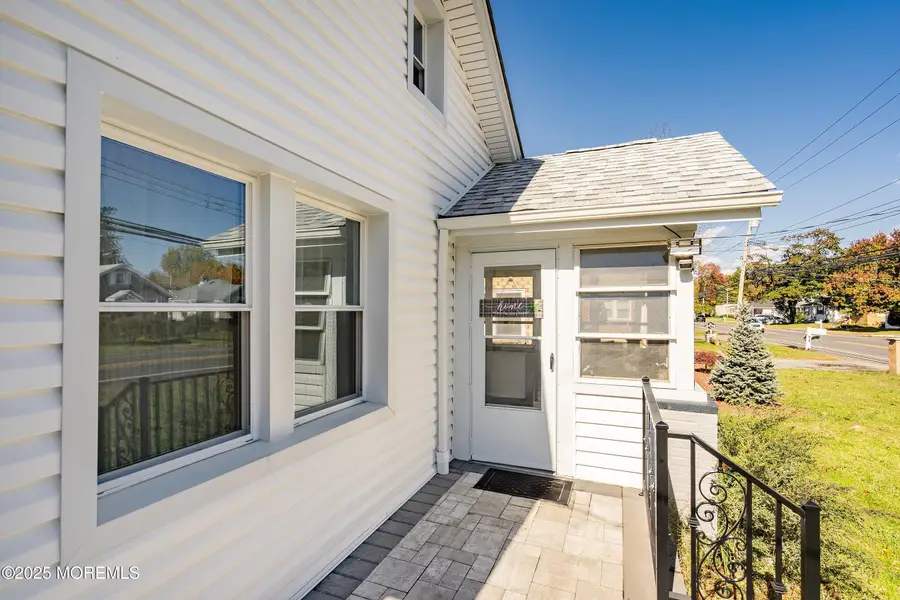 29 Wilson Avenue, Manalapan Township, NJ 07726 - Image #3