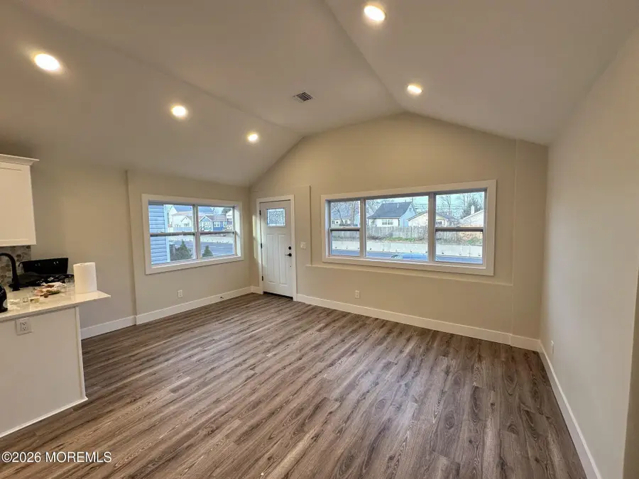 888 State Route 35, Laurence Harbor, NJ 08879 - Image #3