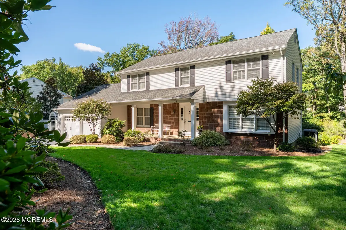 32 Glen Oak Drive, Middletown, NJ 07748 - Image #1