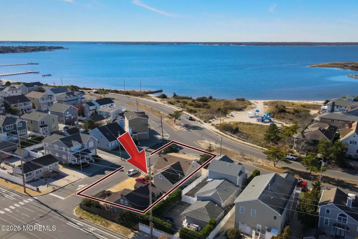 207 Bay Boulevard, Lavallette, NJ 08735 - Image #1