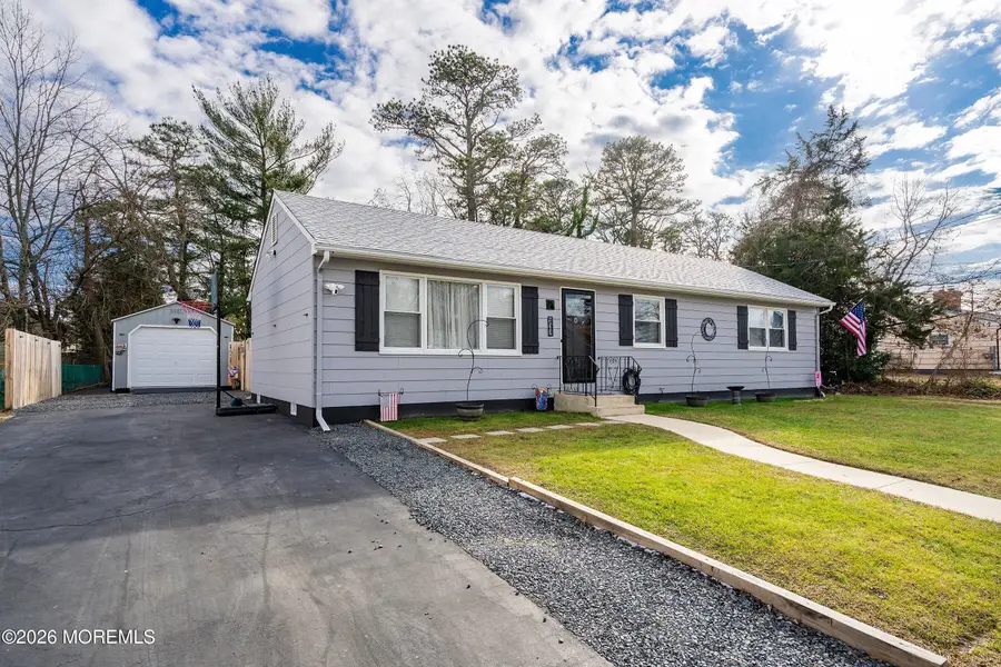 137 Spray Avenue, Beachwood, NJ 08722 - Image #3