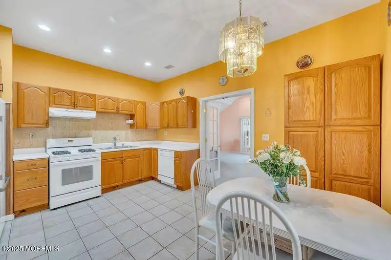 9 Maplewood Avenue, Keansburg, NJ 07734 - #2