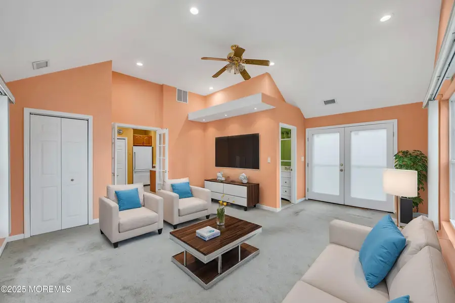 9 Maplewood Avenue, Keansburg, NJ 07734 - #3